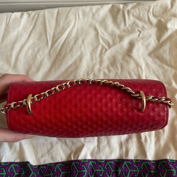 SOLD Tory Burch Marion embossed shrunken shoulder bag red - Picture 11 of 14